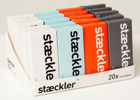 省空間的創(chuàng)意壁掛鞋鉤（Staeckler）