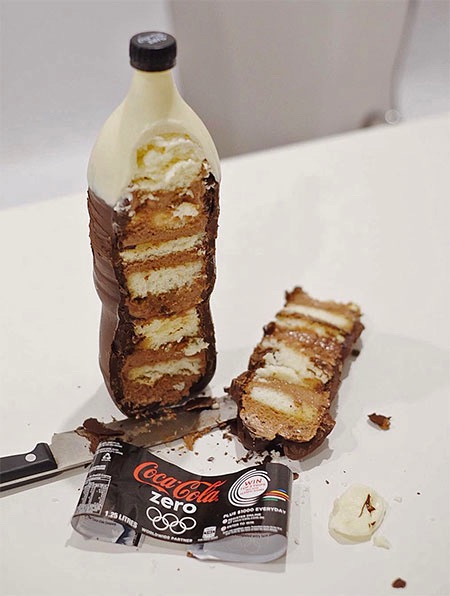 造型逼真的創(chuàng)意飲料蛋糕