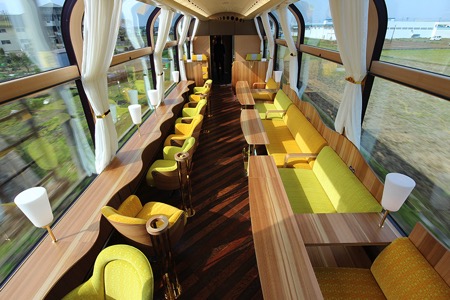 日本創(chuàng)意觀光列車（echigo TOKImeki resort setsugekka）