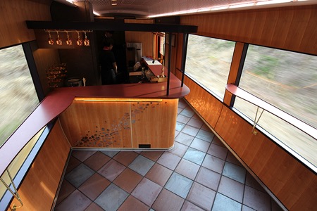 日本創(chuàng)意觀光列車（echigo TOKImeki resort setsugekka）