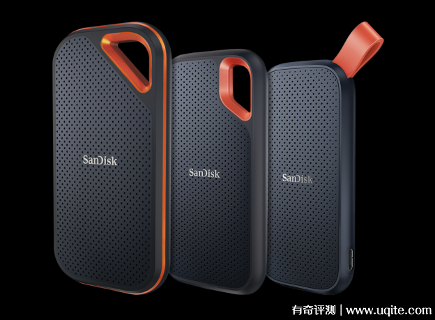 一張含有 電子用品, 監(jiān)視器, 坐, 劃船 的圖片
自動產(chǎn)生的描述