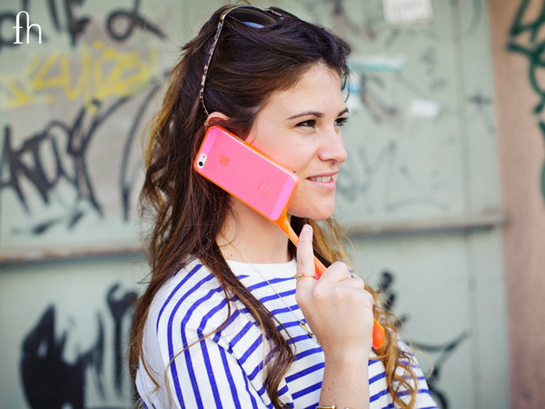 帶把手的另類創(chuàng)意iPhone手機殼-3