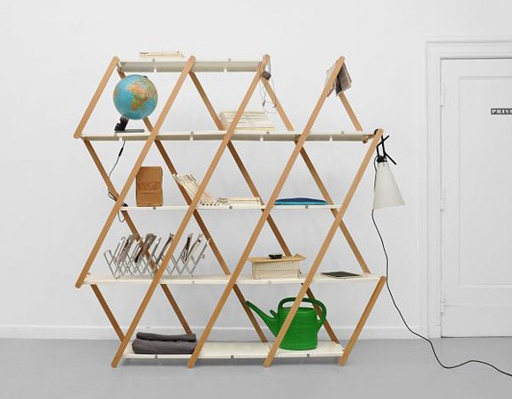 可伸縮彈性書架