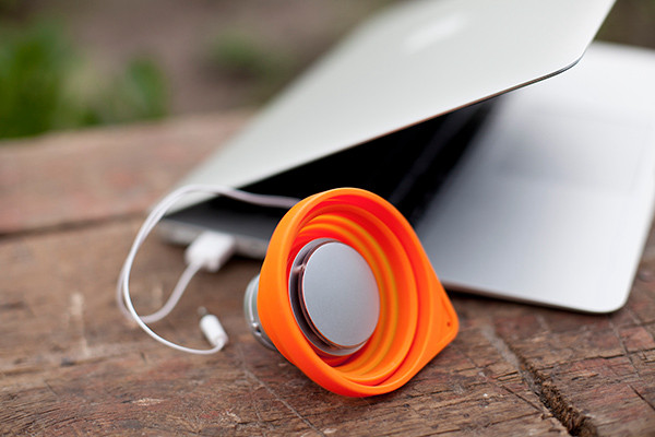 可折疊立體聲擴(kuò)音器 圖二 可折疊立體聲擴(kuò)音器 圖二