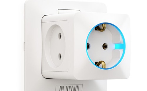 彈出式插座：輕松解決插座不夠用
