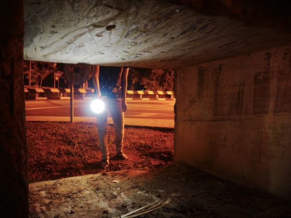 新型多功能可折疊手電筒(Spot)圖二 新型多功能可折疊手電筒(Spot)圖二