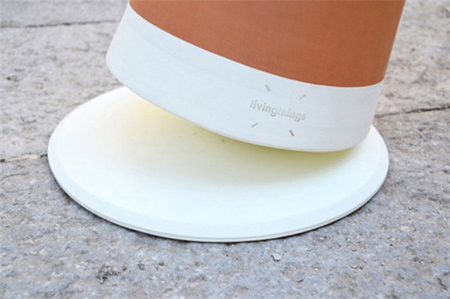 讓花草茁壯成長的可轉(zhuǎn)動花盆設(shè)計