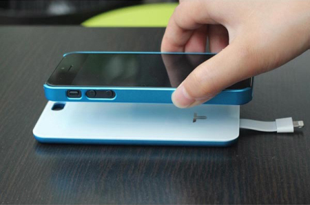 iPhone5S背殼吸附式移動電源 圖四