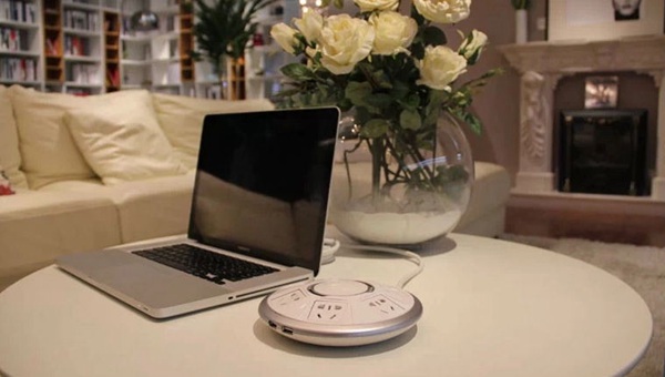 創(chuàng)意USB充電圓形插座 圖四