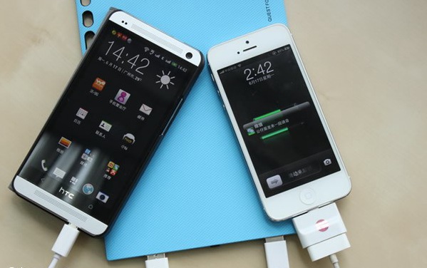 刀鋒超薄移動電源(emie) 刀鋒超薄移動電源(emie)