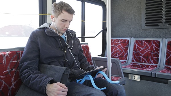 可隨意彎曲的平板支架(Vyne)圖三 可隨意彎曲的平板支架(Vyne)圖三