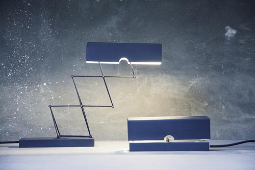 升降機創(chuàng)意臺燈設(shè)計