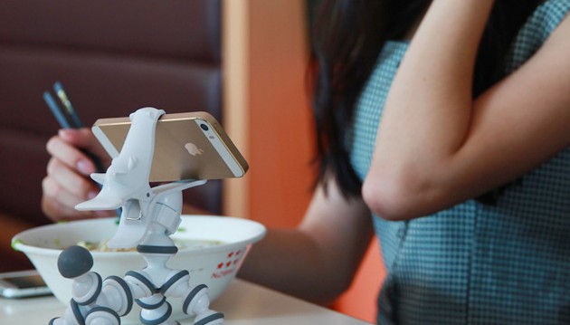 創(chuàng)意可調節(jié)小馬手機支架 圖五