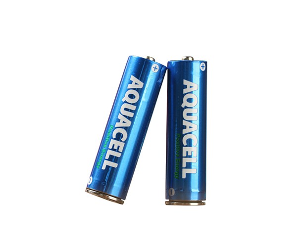 綠色環(huán)保水充電池 圖二 綠色環(huán)保水充電池 圖二