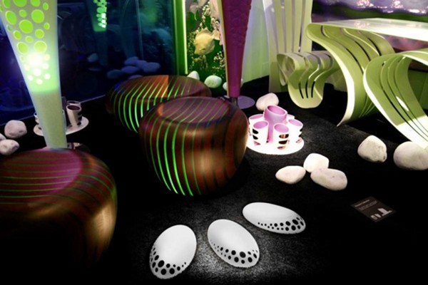 木質(zhì)創(chuàng)意發(fā)光家具(Bright Woods)圖五 木質(zhì)創(chuàng)意發(fā)光家具(Bright Woods)圖五