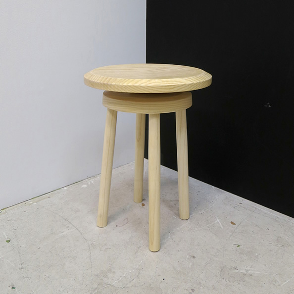 平衡凳子（Balance Stool）圖三