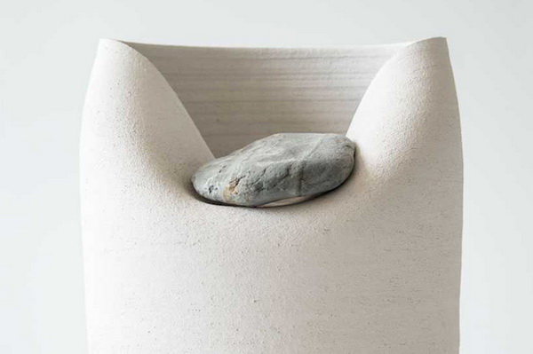 抽象藝術(shù)陶瓷花瓶 圖四 抽象藝術(shù)陶瓷花瓶 圖四