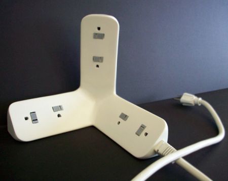 三角形墻角插座