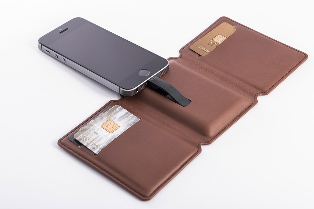 錢包移動電源（Seyvr）