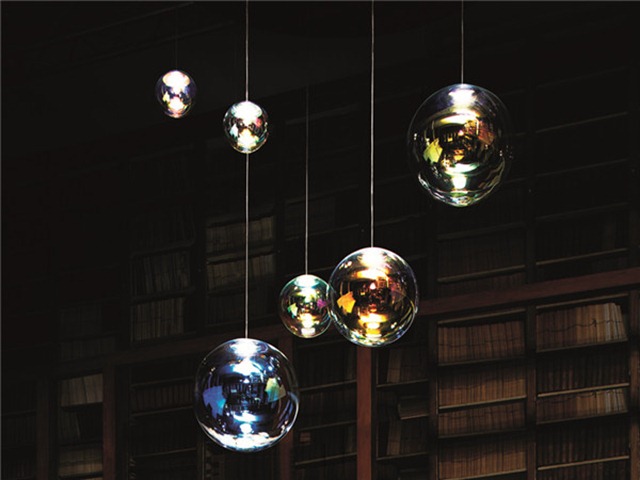 彩虹氣球燈Iris