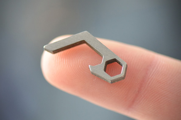 世界上最小的啤酒開瓶器（PiCO）