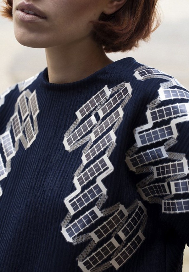 太陽能衣服充電寶