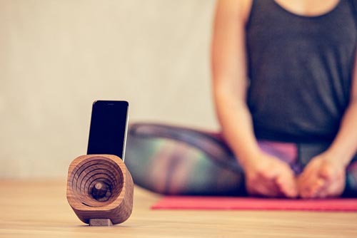 極簡(jiǎn)木質(zhì)擴(kuò)音器（Trobla）