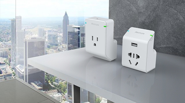 能放手機的便捷插座