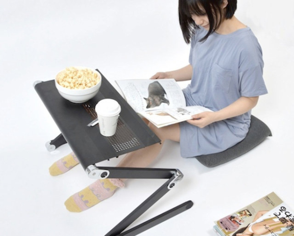 懶人電腦支架，躺在床上都可以用！