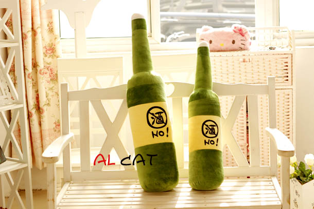 個(gè)性啤酒瓶抱枕