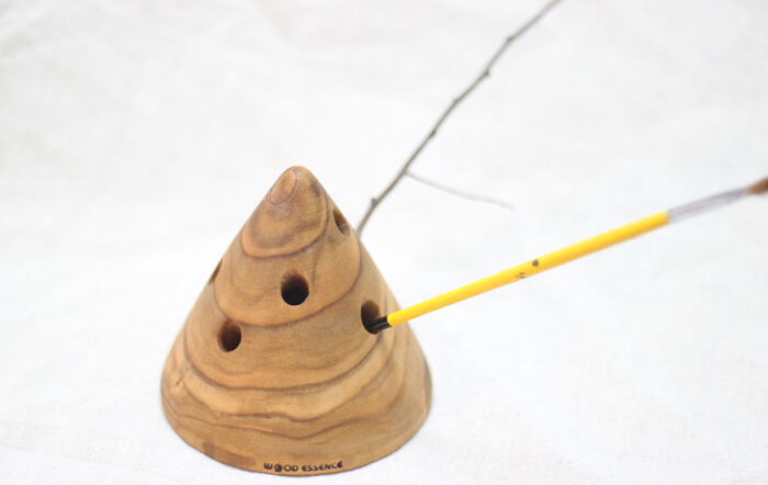 八筆塔桃木創(chuàng)意筆筒