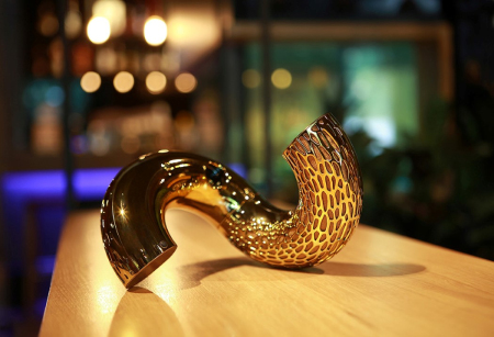 可以扭轉的圓圈音箱