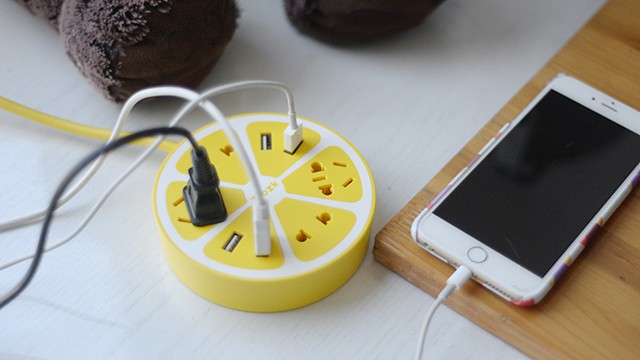 顏值爆表的檸檬小清新USB充電插座（Trozk/特洛克）