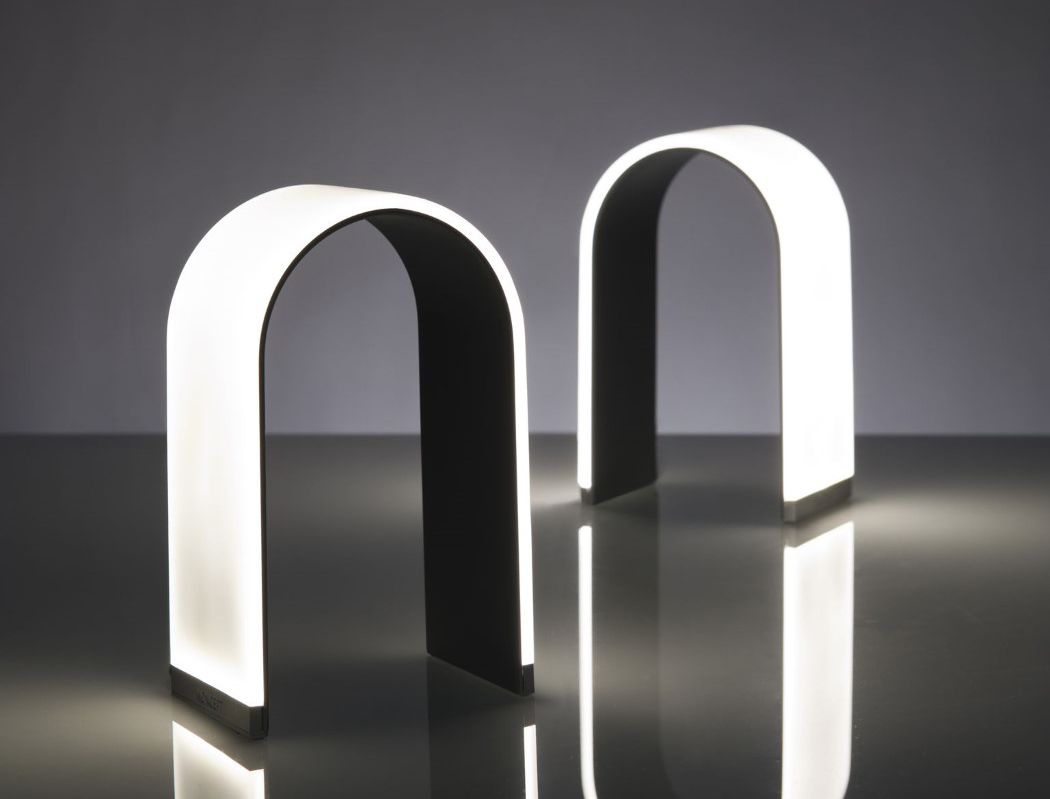 U型超薄LED創(chuàng)意臺(tái)燈