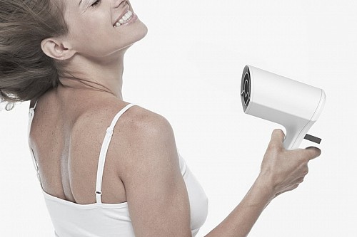 多功能可烘手創(chuàng)意吹風(fēng)機(jī) 多功能可烘手創(chuàng)意吹風(fēng)機(jī)